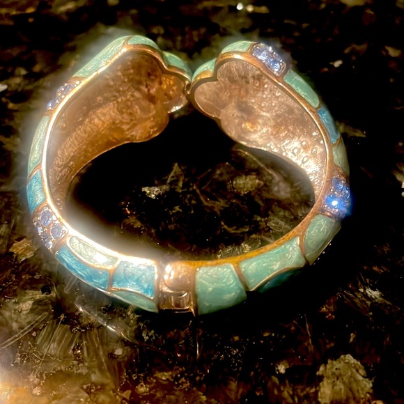 Enameled, Spring Hinged, Bangle Bracelet - Picture 4 of 5